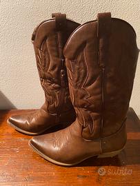 Stivali tipo Camperos color cuoio tg.38