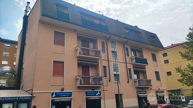 Due locali arredato e ristrutturato