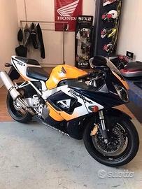 Honda CBR 900 RR Fireblade