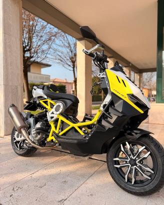 Italjet Dragster 300 Sport yellow
