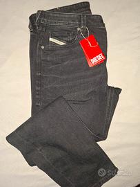 Jeans Diesel, nuovi con etichette