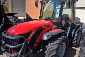 ANTONIO CARRARO TRX 10900 CON CABINA AIR