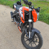 Ktm duke 125