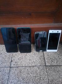 4 cellulari con schermo rotto 