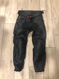 Pantaloni moto