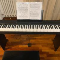 Piano Yamaha VFG3700 con mobile