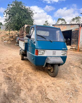 Piaggio Ape TM 703