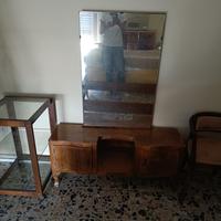 toeletta vintage con specchio