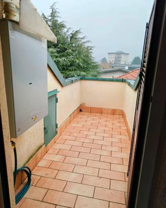 Bilocale a Seregno con terrazza e giardino