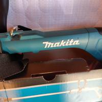 Taglia bordi Makita 
