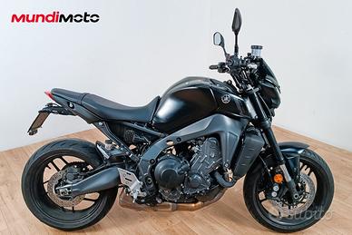 YAMAHA MT 09 - 2023