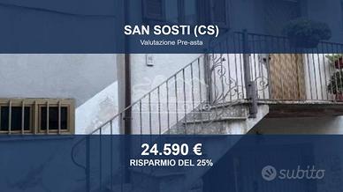 Immobile in asta di 104 m² con box auto a San Sost