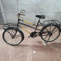 Bici da lavoro d'epoca originale e funzionante 