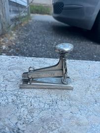 Cucitrice vintage marchio Rovor
