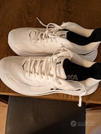 scarpe HOCA