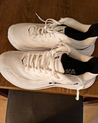 scarpe HOCA
