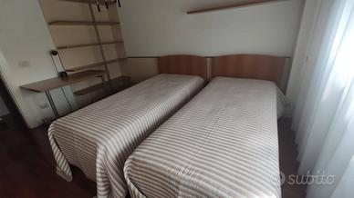 Camera ragazzi completa ESTEL – 2 letti, scrivania