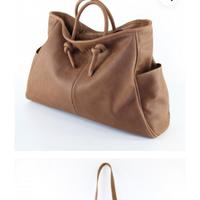 Borsa artigianale Yuri di pelle morbida marone