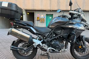 Moto BENELLI TRK502X