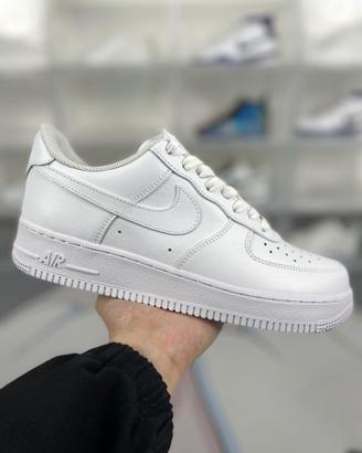 Nike Air Force 1 07 Low-Top, Bianco, Taglia 41