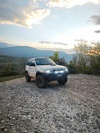 Nissan terrano 2.7 turbo intercooler