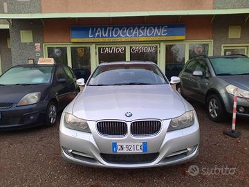 BMW - Serie 3 - 335i xDrive Eletta