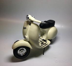 Vespa Piaggio Xonex  1/6