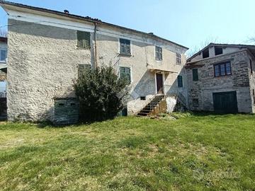 CASA INDIPENDENTE A BORGHETTO DI BORBERA