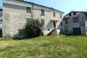 CASA INDIPENDENTE A BORGHETTO DI BORBERA