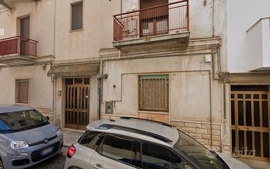 Altamura, via Parisi, bilocale piano terra indip