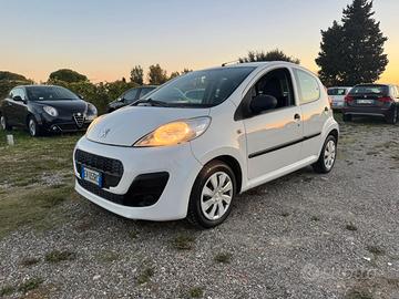 Peugeot 107 1.0 5 porte del 2014 SOLO 136.000 KM