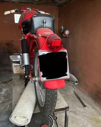 Moto Guzzi Lodola 62