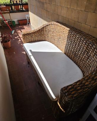 Divanetto 2 posti in rattan naturale con cuscino