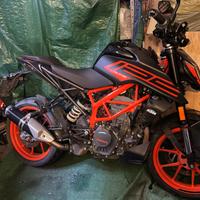 Ktm Duke 125 per pezzi di ricambio