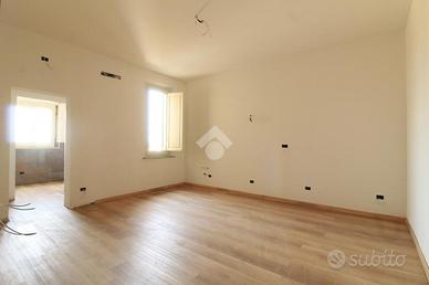 3 LOCALI A MONSUMMANO TERME