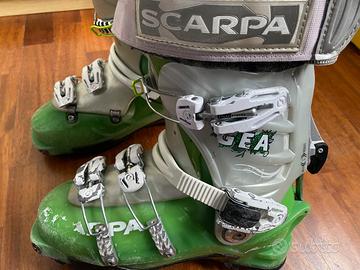 Scarponi da scialpinismo