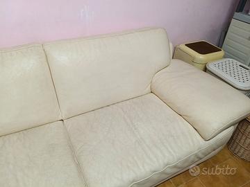 Divano in pelle