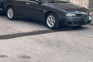 Alfa Romeo 156