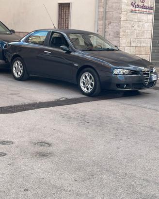 Alfa Romeo 156