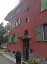 Immobile in asta di 120 m² con 4 locali e box auto