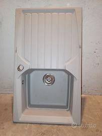 Lavandino fragranite 87x50 prof. Vasca 20