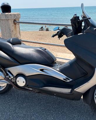 Yamaha Tmax Black Max 2006
