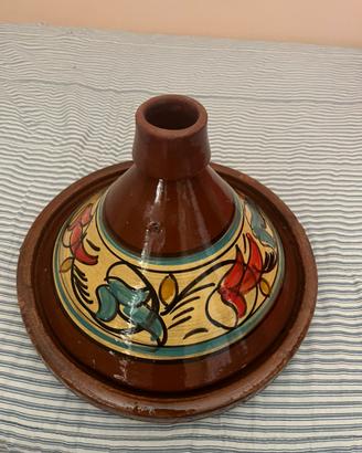 Tajine in terracotta
