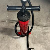 Pompa a mano per aria compressa