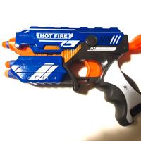 Blaze Storm Pistola giocattolo manuale a proiettil