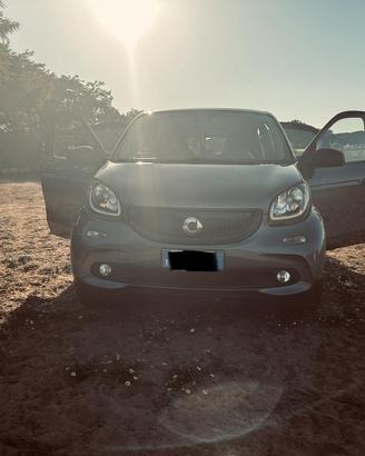 Smart forfour (2017)- 1.0 Benzina - Manuale -