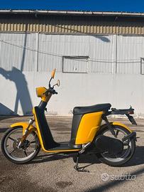 Askoll es2 elettrico