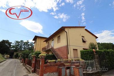 Appartamento di 113 m² con 5 locali e box auto dop