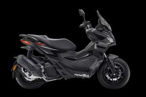 Aprilia SR GT200