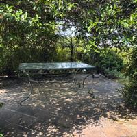 Tavolo in ferro e vetro per gazebo